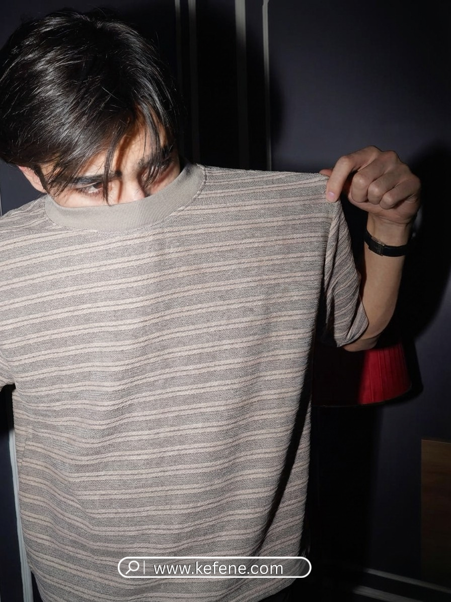 Edge Strips T-Shirt – Apricot