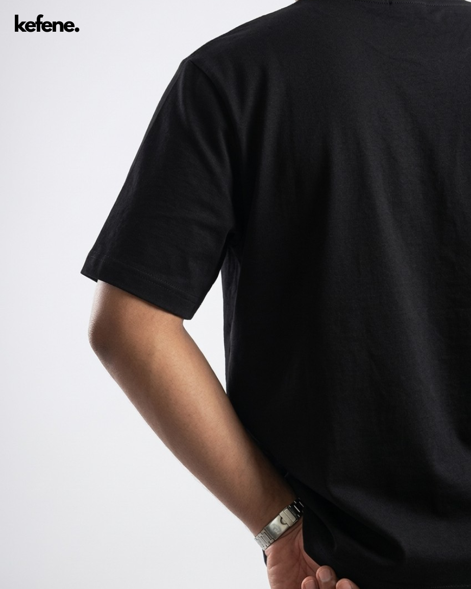 Solid T-Shirt – Black